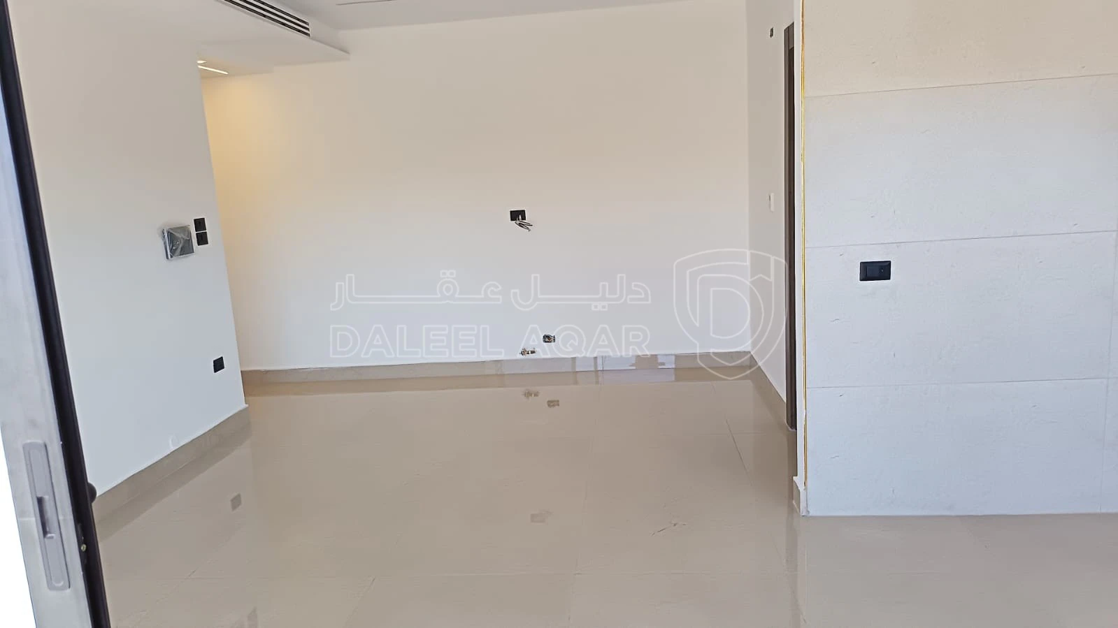 شقة في كردور عبدون - 180,000 دأ - صورة 1